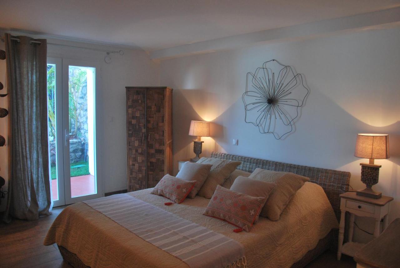 Maison D'Hotes Cote Lagon Saint Pierre Buitenkant foto