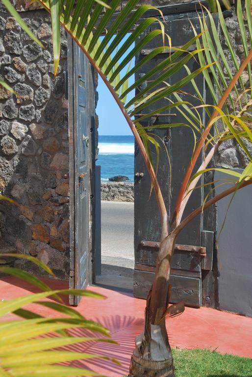 Maison D'Hotes Cote Lagon Saint Pierre Buitenkant foto